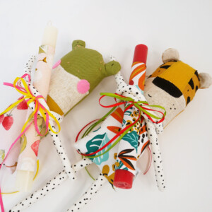 Πασχαλινή Λαμπάδα Cuddlers υφασμάτινα κουκλάκια αγκαλίστες